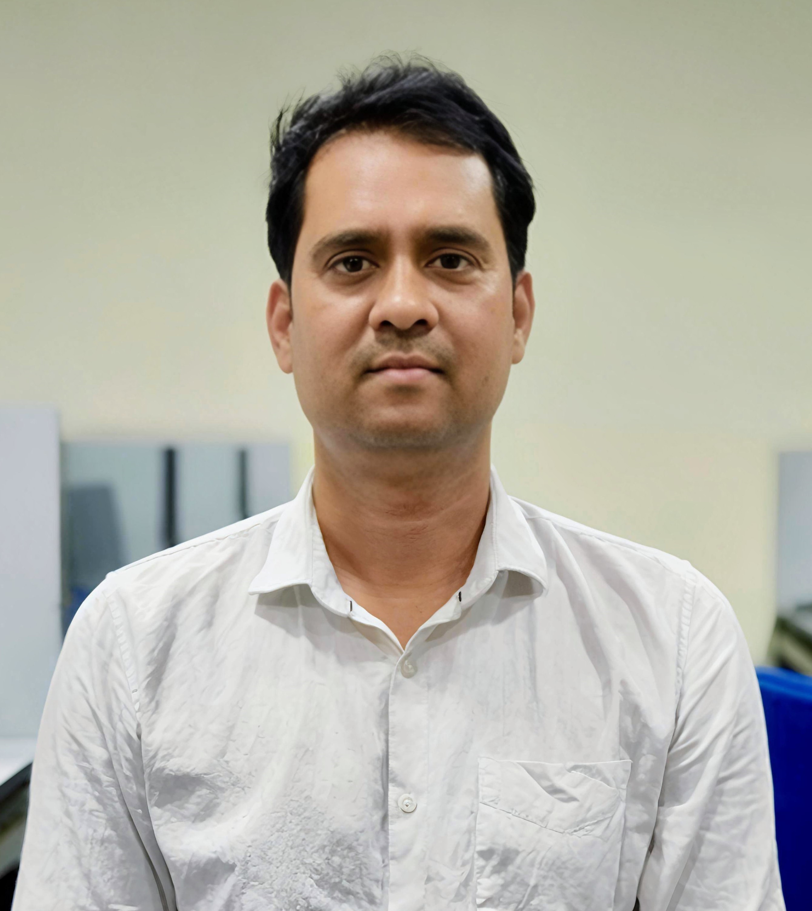 Mr. Ojha Manish Kumar