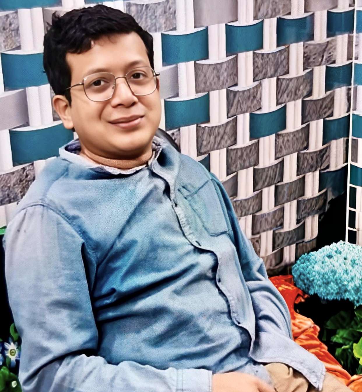 Mr. Arnab Chatterjee